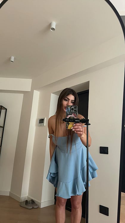 Fuckdoll Fantasy: Eva's Big Ass & Natural Tits - Cum-Worthy Latina Teen Fap Material'
