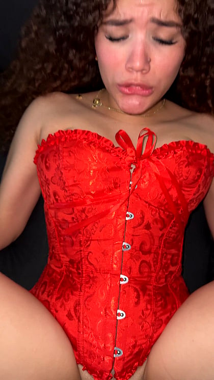 I‘m a Latino fuckdoll whose head is blown by orgasms – watch me cum until I lose my mind!'