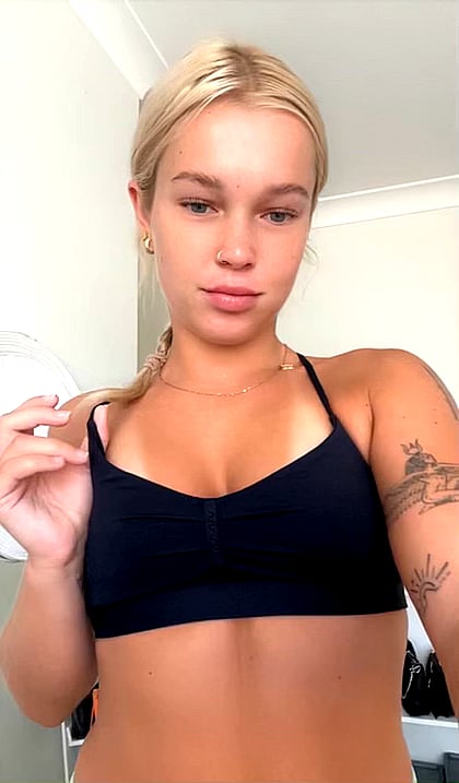 Fucking Golden Petite Teen - Watch Me Spread My Pussy & Cum Hard'