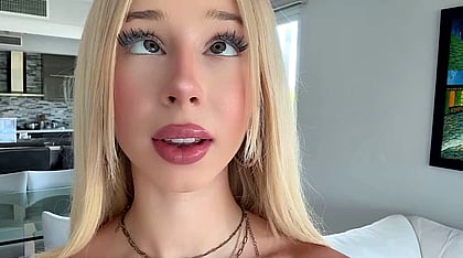 Fuck Doll Livy Mae: Slim Thick Bitch Getting Her Pussy Pounded & Tits Jiggling'