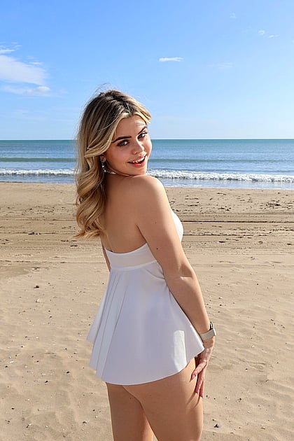 I wonder what things you wanna do to a hot blonde [BTBF]'