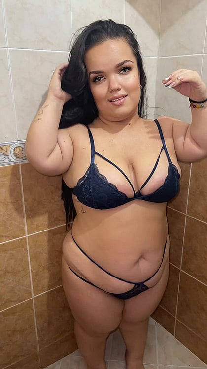 Tiny Fucktoy Fantasy: Curvy Midget Slut Begs For Your Cum'