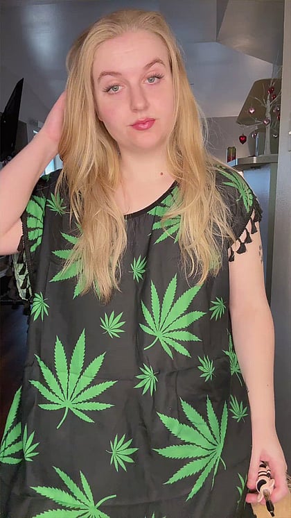 High AF & Horny: BTBF Pandora Dior Fucks Herself Senseless - Watch This Stoner Slut Cum!'