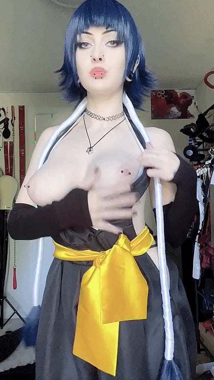 Fuck Me If You Dare: Goth Fuckdoll Begs for Your Cum'