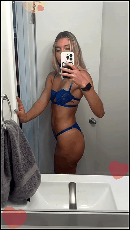 Naughty Fuckdoll Sarah Gets Wild & Wet [F18] - Cum Induce Me!'
