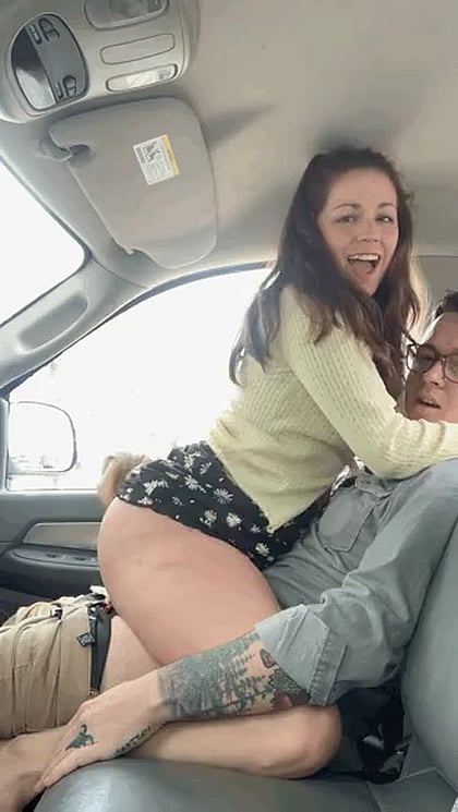 Fucking My Uber Driver to Pay for My Ride - I'm a Horny Fuckdoll'