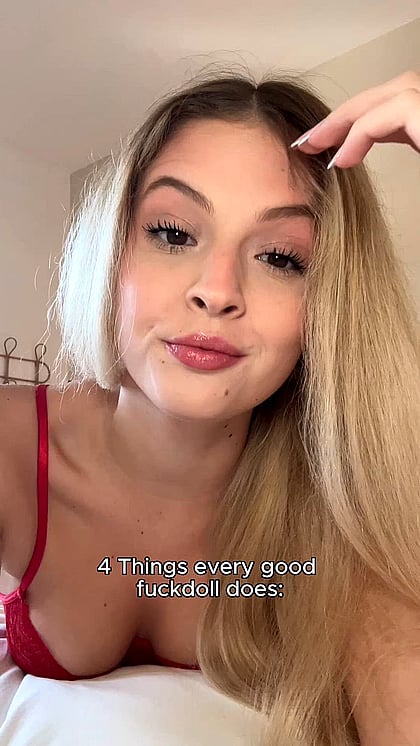 Beg Me to Cum β Horny Amateur Teen Zoey Drips Cream v'