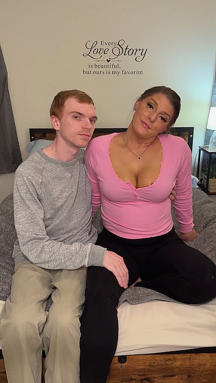 I'm Your Live Slut: Watch Me Get Pounded and Drenched in Cum!'