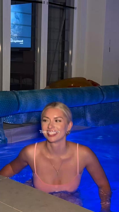 Wanna watch me skinny dip and flash these natural tits? Come fuck me!'