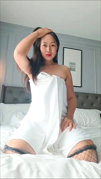 Cum on My Asian Tits and Ass - PeeCherryThai POV Fap Video'