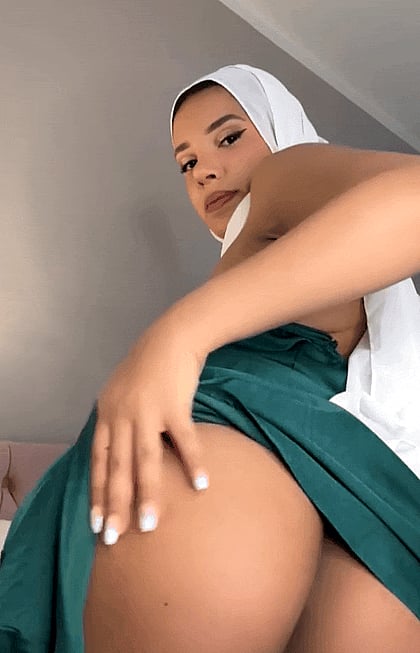 Free Use Arab Fuckdoll - Watch Me Get Dirty & Beg for Cum'