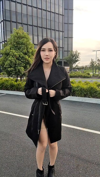 Naughty Asian Babe Flashes Her Juicy Tits Under Her Coat - Fap Material Alert!'