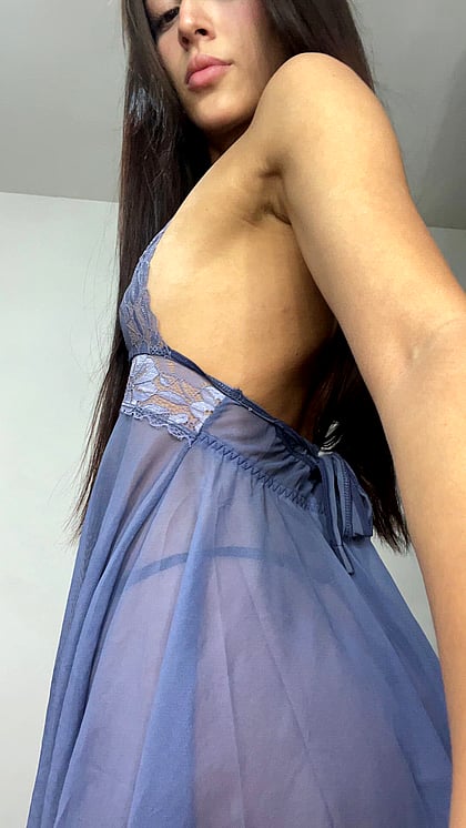 Perfect Size to Throw Around - Sweet Virgin Pamela's Naughty Video'