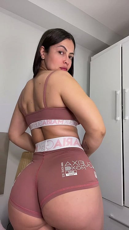 Watch My Juicy Ass Get Filled - BTBF Slut Ready for Your Load'