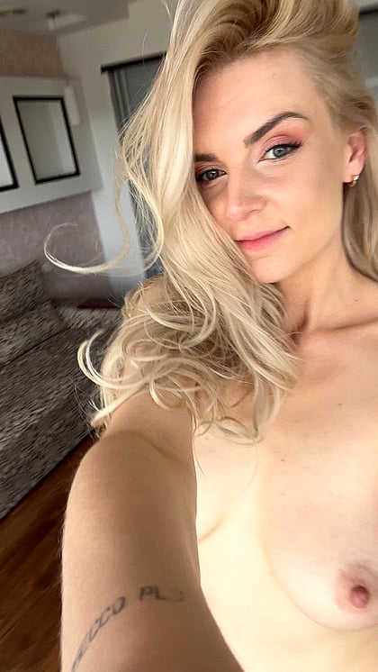 BTBF Dirty Little Milf Ass Chaos - Wank & Cum to My Hot Moves'