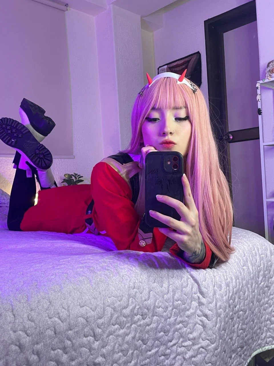 Am I your type? BTBF - Slutty Sarah Spreads for You picture 1 of 1