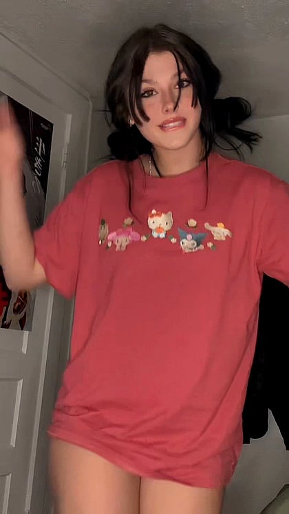 Lola's Fuckdoll Fantasies: A Teen's Dirty OnlyFans Adventure'