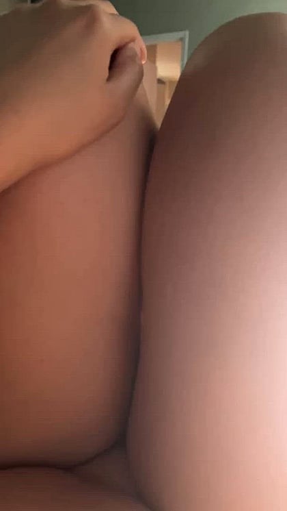 Seraphine's Dirty Fuckdoll Spread - Watch Me Get Wet & Wild'