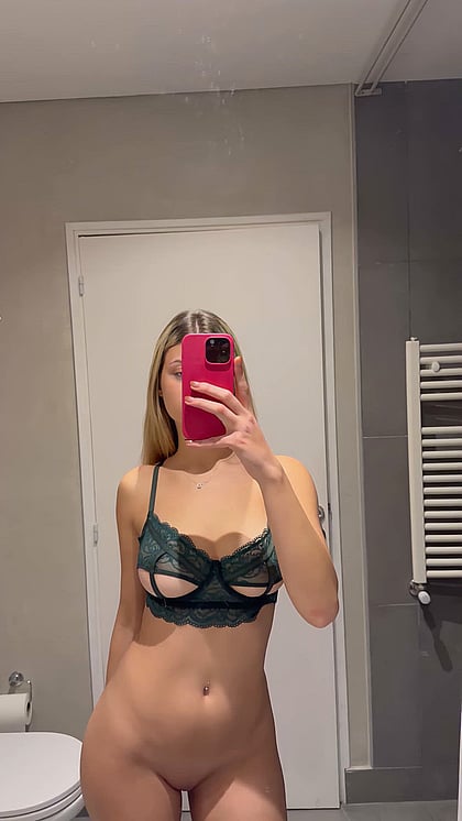 Is This Blonde Latina BTBF Material? Watch Me Prove It!'