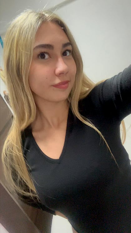 Tiny but Wild: My 5'1 Frame Can't Hide This BTBF Booty'