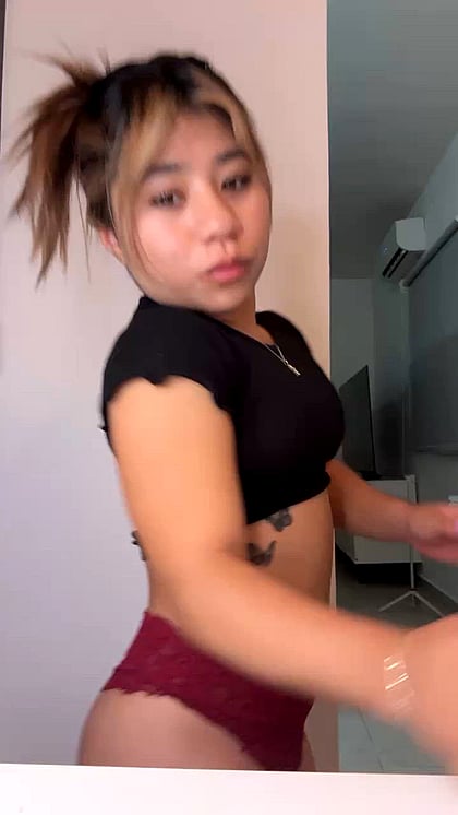4 Feet of Pure Breeding Material - Watch Me Get Filthy & Fuckable [BTBF]'