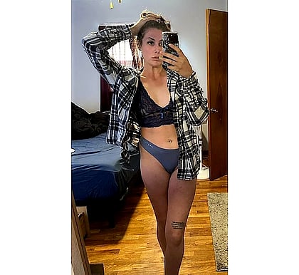 Britt's Dirty Little Secret: Fap to My Nudes & Vids 🔥'