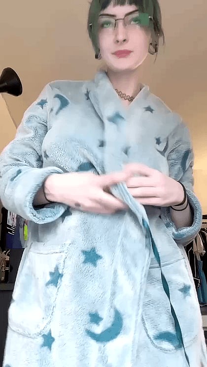 Busty Fuckdoll Ready to Make You Cum - Watch Me Now!'