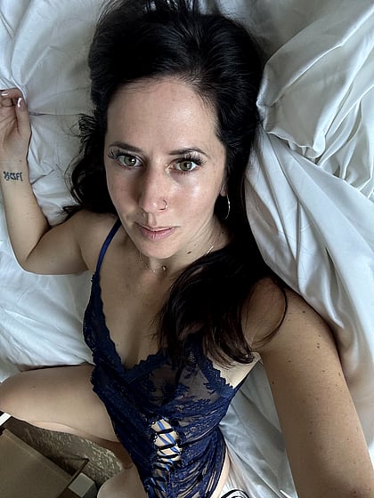 Fuckdoll Bekah Ready to Be Railed - 43yo Divorced Former Pastor Craves Cock'