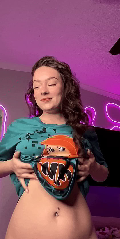 19yo Fuckdoll Ashley Begs for Your Cum - Smash or Pass?'
