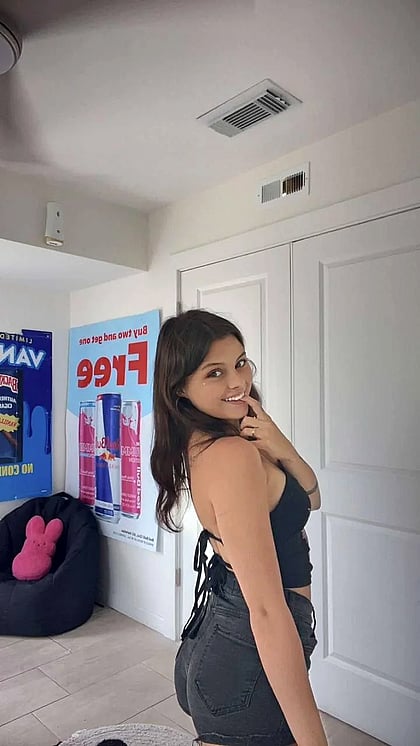 Slutty Zoe Ready to Make You Cum Hard - BTBF Fap Material'