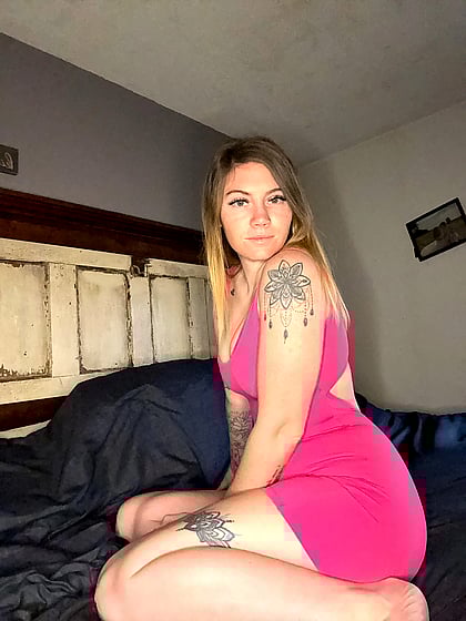 Watch Me Spread and Beg for Your Load - Chloe Kline's Wet Fuckhole Ready to Be Used'