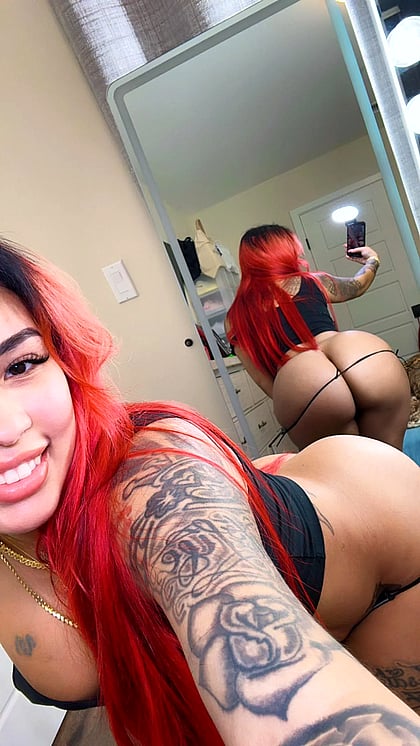 BTBF Yvette Diaz spreading her wet pussy begging to sit on your face - make you cum hard!'