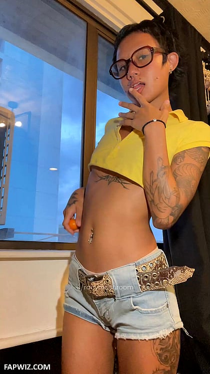 Skinny Asian Tease: Makeout Session with Daft Punk Skinny Asian Tease: Makeout Session with Daft Punk