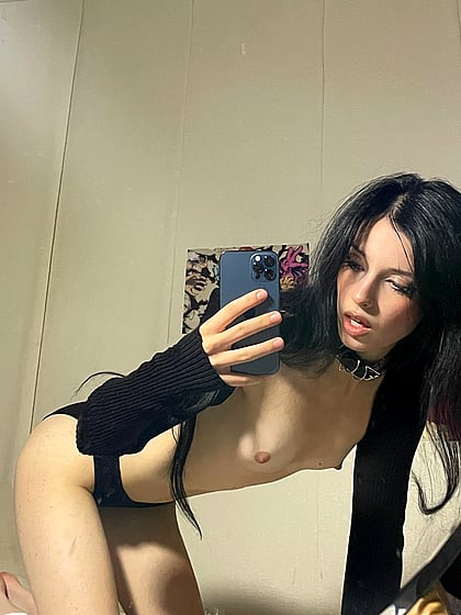 Dirty Slut Yumi Ellis: Born to Get Fucked Hard by Horny Daddies'