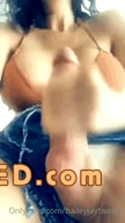 Sloppy Throat Worship vs Thick Girlcock Obsession - Which Makes You Seep More, Gooner? Sloppy Throat Worship vs Thick Girlcock Obsession - Which Makes You Seep More, Gooner?