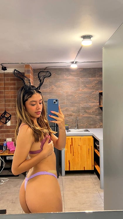 All Natural Pamela Flores Gets Her First Creampie - Fuckdoll Fantasy Unleashed'