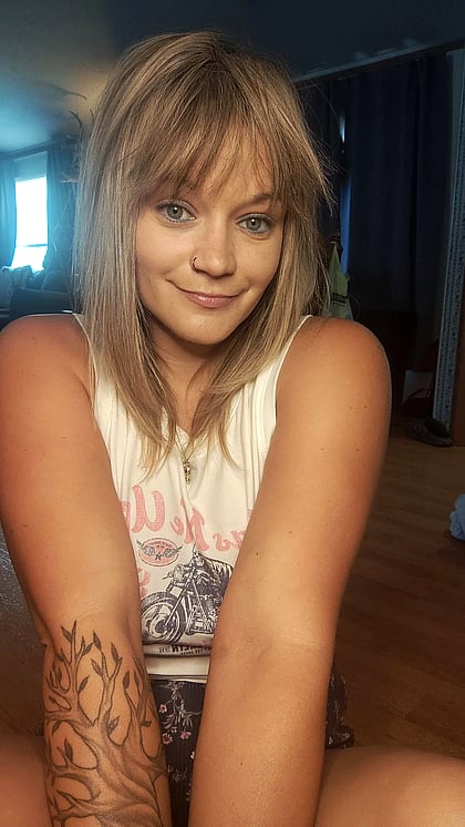 BTBF Slut Begging for Bareback – Cum Breed My Tight Pussy'