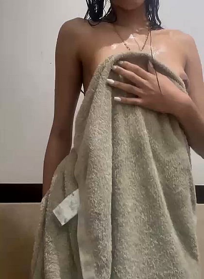 Sofia Luna's Horny Fuckdoll Video - Cum Watch Me Get Nasty & Wet'