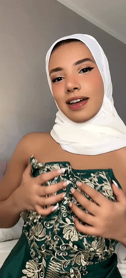 Fuck Me Hard, I'm Your Arab Slut Ready to Make You Cum'