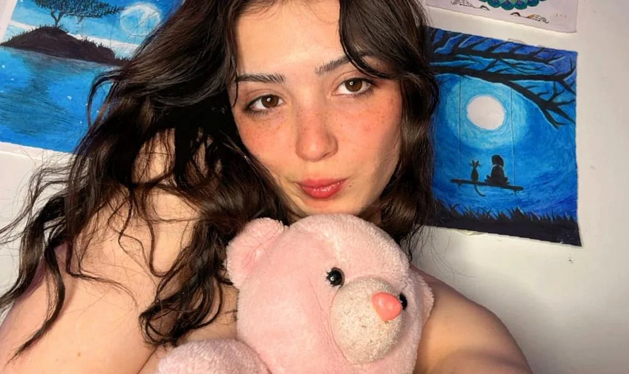 BTBF Vitski's Virgin Pussy Teasing - Edging With My Teddy Until I'm Dripping Wet picture 2 of 5