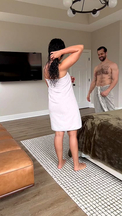Sexy Latina Homemade Fuck Tape - My Big Ass Gets Pounded Doggystyle by Bonnie and Clyde top .07%'