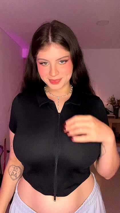 Watch Me Spread My Juicy Ass & Big Tits - Your Personal Fuckdoll Awaits'