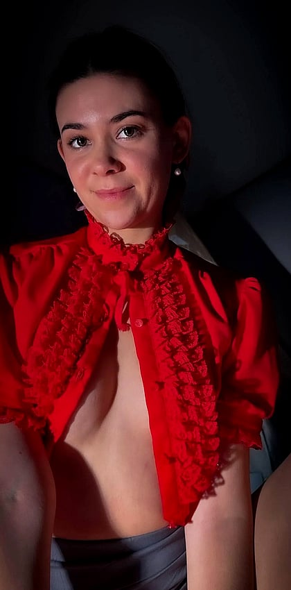 BTBF Button Tease: My Bare Tits Begging for Your Load - Cath's Porn Pics'