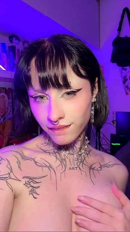 Hot Goth BTBF Slut Shows Off Her Breeding Hole - Deep Throat & Rough Anal'